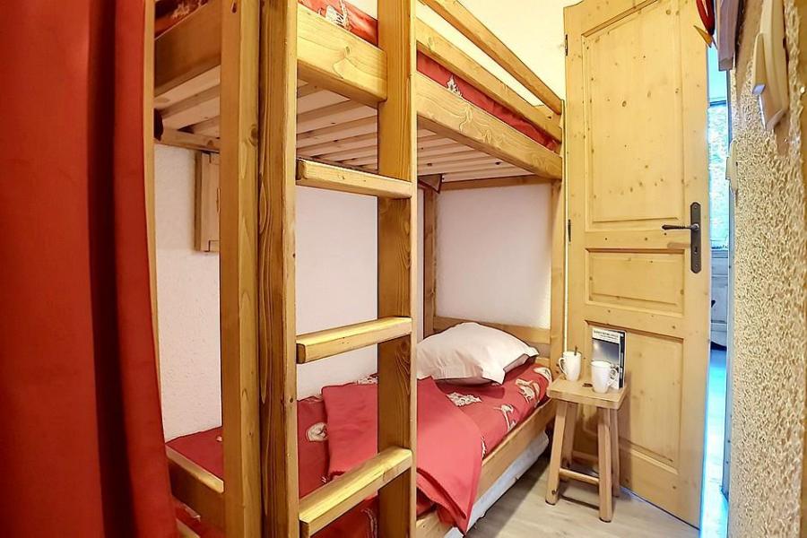 Rent in ski resort Studio sleeping corner 4 people (305) - La Résidence Boëdette - Les Menuires - Apartment