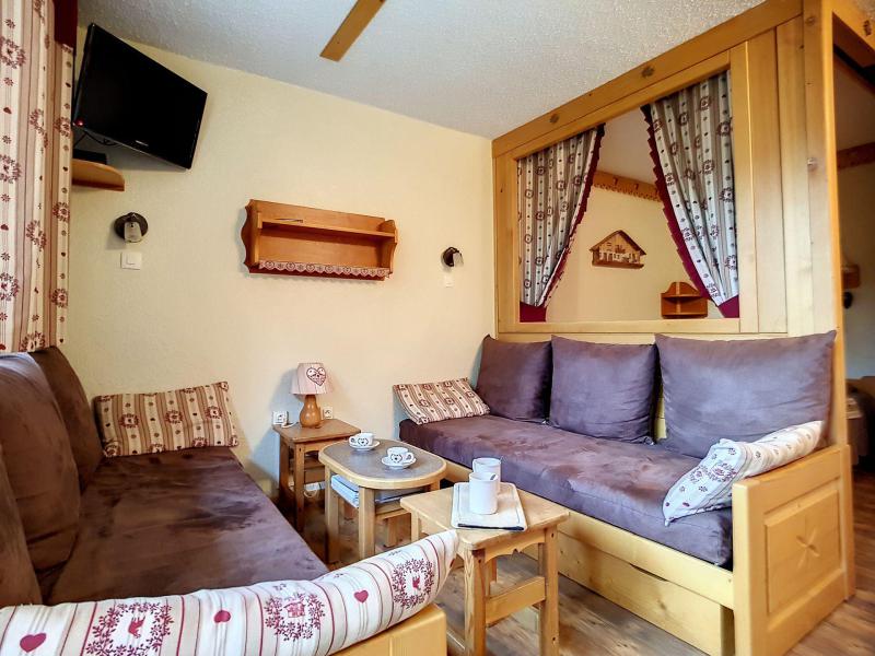 Rent in ski resort Studio sleeping corner 5 people (408) - La Résidence Boëdette - Les Menuires - Living room