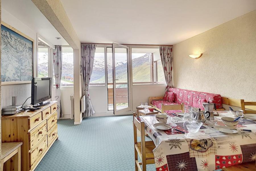 Skiverleih 3-Zimmer-Appartment für 6 Personen (607) - La Résidence Burons - Les Menuires - Wohnzimmer