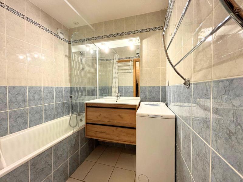 Rent in ski resort 2 room apartment 5 people (413) - La Résidence Caron - Les Menuires - Bathroom