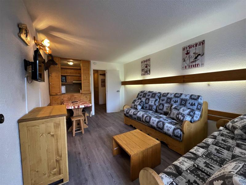 Rent in ski resort 2 room apartment 5 people (613) - La Résidence Chavière - Les Menuires - Living room