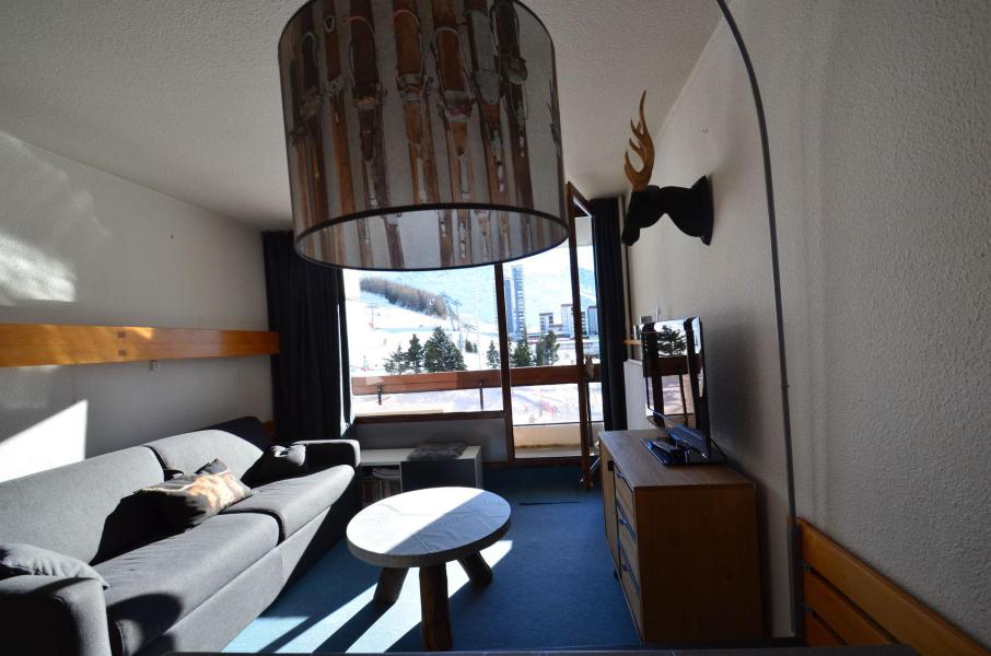 Ski verhuur Appartement 2 kamers 4 personen (223) - La Résidence Chavière - Les Menuires - Woonkamer