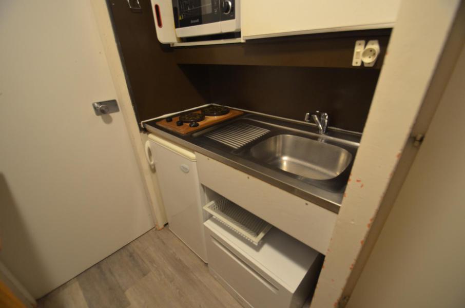 Location au ski Studio 4 personnes (819) - La Résidence Chavière - Les Menuires - Kitchenette