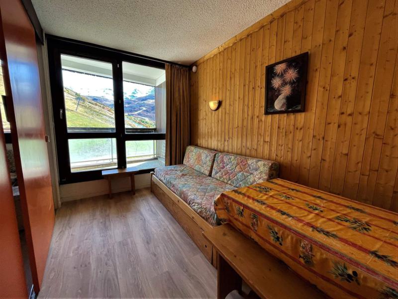 Rent in ski resort Studio 4 people (33) - La Résidence Génépi - Les Menuires - Living room