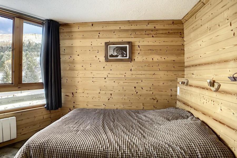 Rent in ski resort 2 room apartment 6 people (406) - La Résidence Grande Masse - Les Menuires - Bedroom