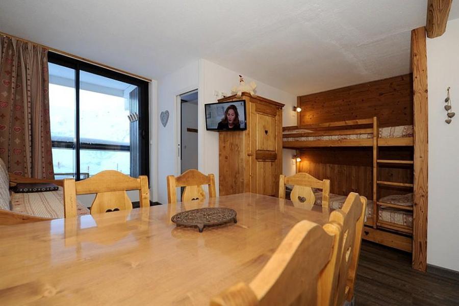 Rent in ski resort 2 room apartment sleeping corner 5 people (07) - La Résidence l'Armoise - Les Menuires - Living room