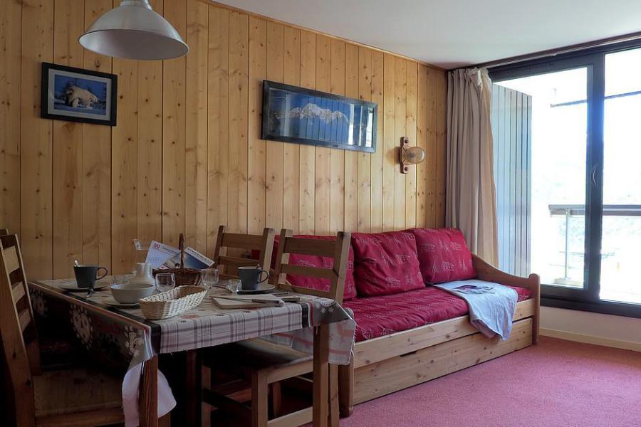 Rent in ski resort 2 room apartment sleeping corner 5 people (11) - La Résidence l'Armoise - Les Menuires - Living room