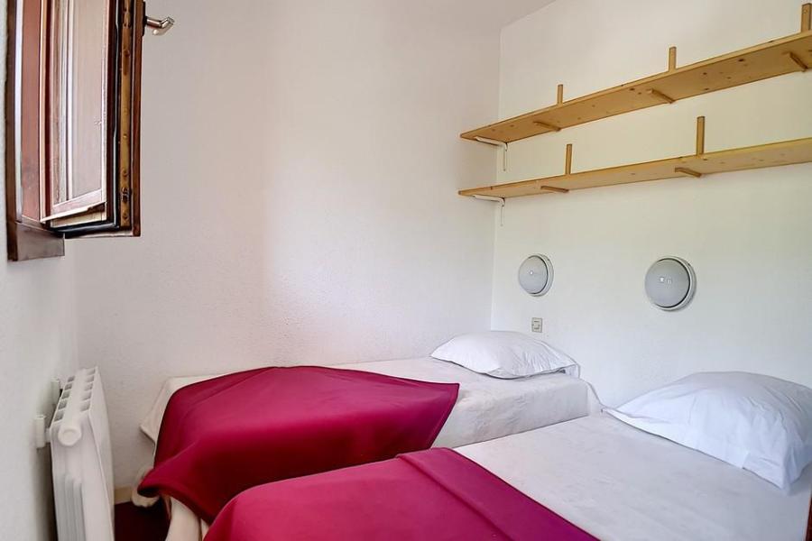 Skiverleih 2-Zimmer-Appartment für 4 Personen (0207) - La Résidence l'Orée des Pistes - Les Menuires - Schlafzimmer