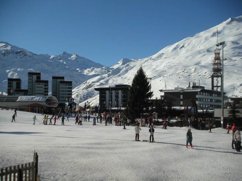 Location au ski La Résidence la Chavière - Les Menuires - Extérieur hiver