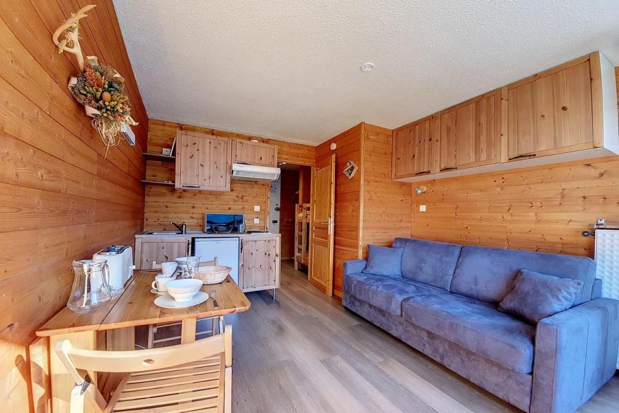 Аренда на лыжном курорте Квартира студия со спальней для 3 чел. (835) - La Résidence la Chavière - Les Menuires - Салон