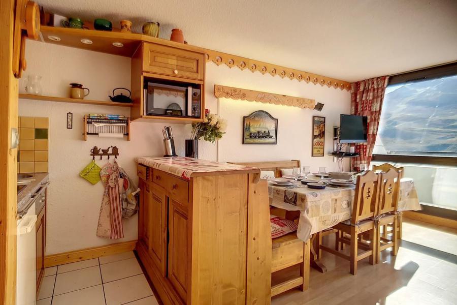 Skiverleih 3-Zimmer-Appartment für 8 Personen (0828) - La Résidence le Danchet - Les Menuires - Wohnzimmer