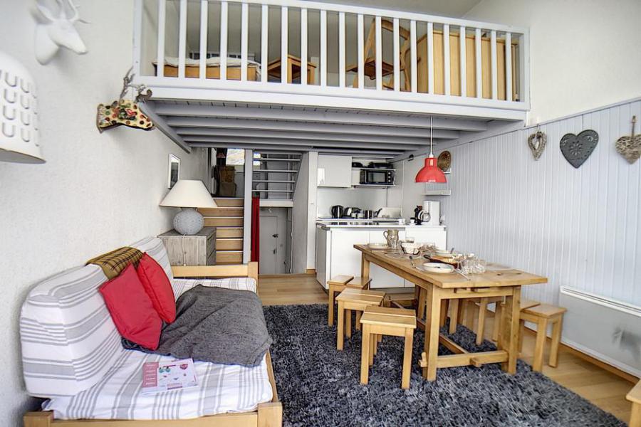 Soggiorno sugli sci Appartamento 2 stanze con mezzanino per 6 persone (1025) - La Résidence le Danchet - Les Menuires - Soggiorno