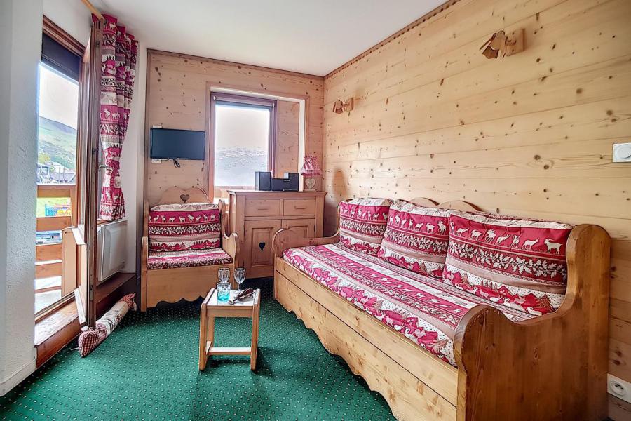 Аренда на лыжном курорте Апартаменты 2 комнат 4 чел. (624) - La Résidence le Necou - Les Menuires - Салон