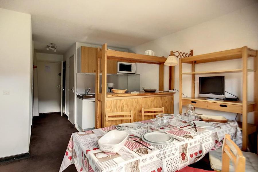 Alquiler al esquí Apartamento cabina para 4 personas (411) - La Résidence le Sarvan - Les Menuires - Estancia