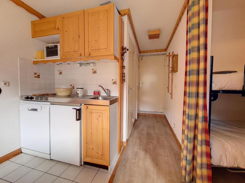 Rent in ski resort Studio cabin 4 people (321) - La Résidence le Sarvan - Les Menuires - Kitchen