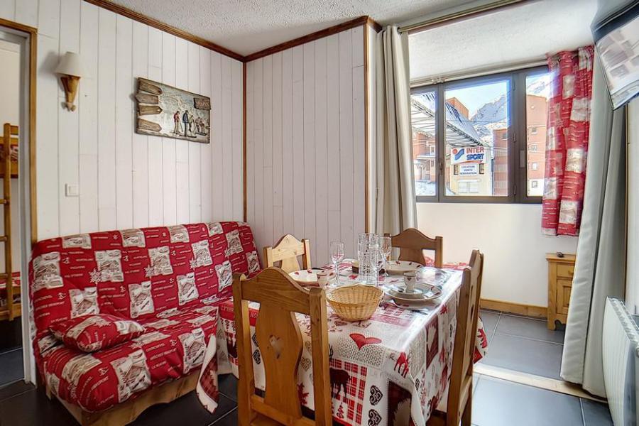 Alquiler al esquí Apartamento cabina para 4 personas (203) - La Résidence le Sorbier - Les Menuires - Estancia