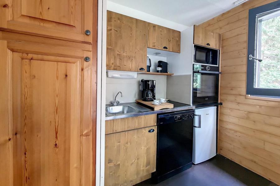 Rent in ski resort Studio cabin 4 people (225) - La Résidence le Sorbier - Les Menuires - Kitchen
