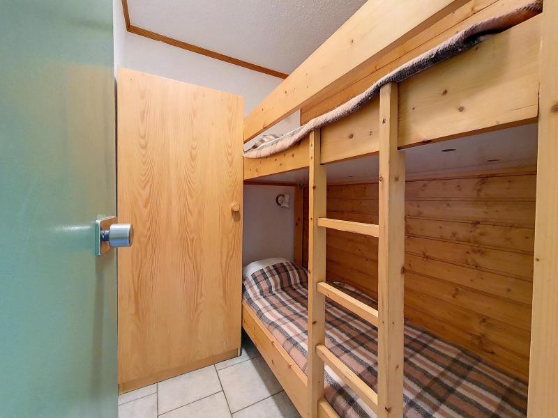Alquiler al esquí Apartamento cabina para 4 personas (225) - La Résidence le Villaret - Les Menuires - Habitación