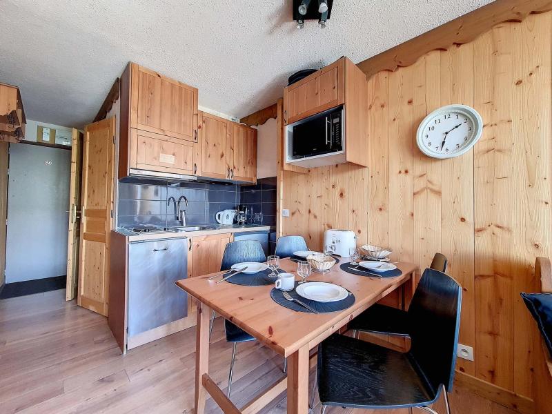 Ski verhuur Studio cabine 4 personen (405) - La Résidence le Villaret - Les Menuires - Woonkamer