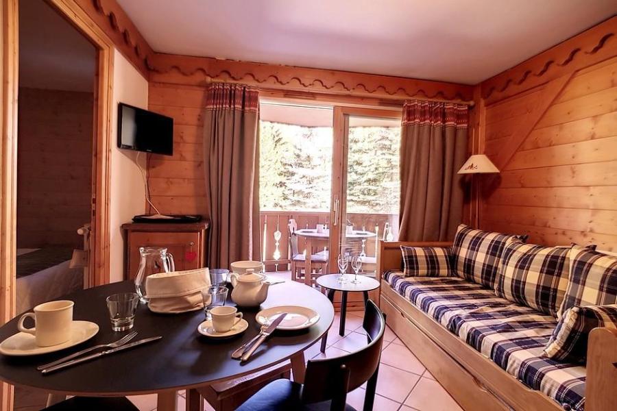 Rent in ski resort 2 room apartment 4 people (004A) - La Résidence les Alpages de Reberty - Les Menuires - Apartment