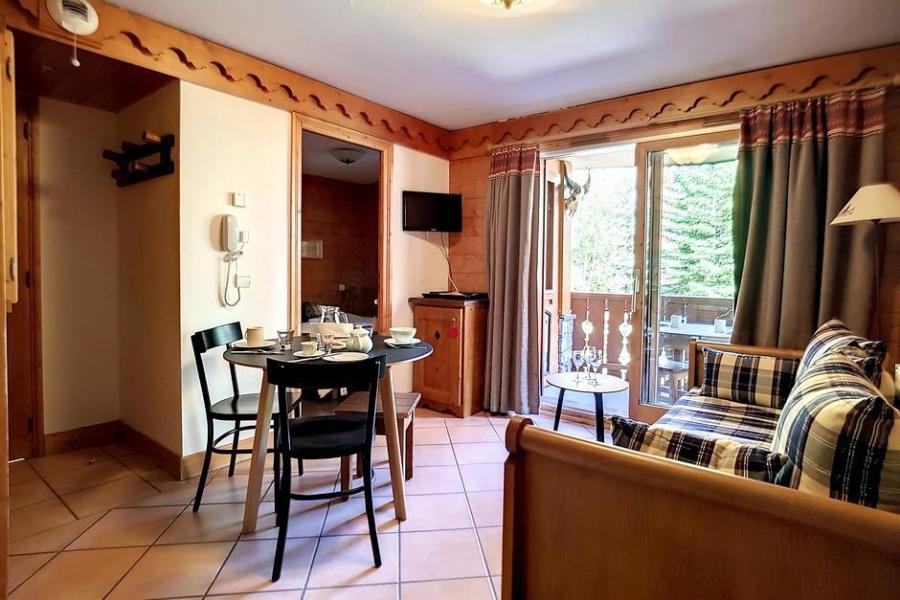 Rent in ski resort 2 room apartment 4 people (004A) - La Résidence les Alpages de Reberty - Les Menuires - Living room