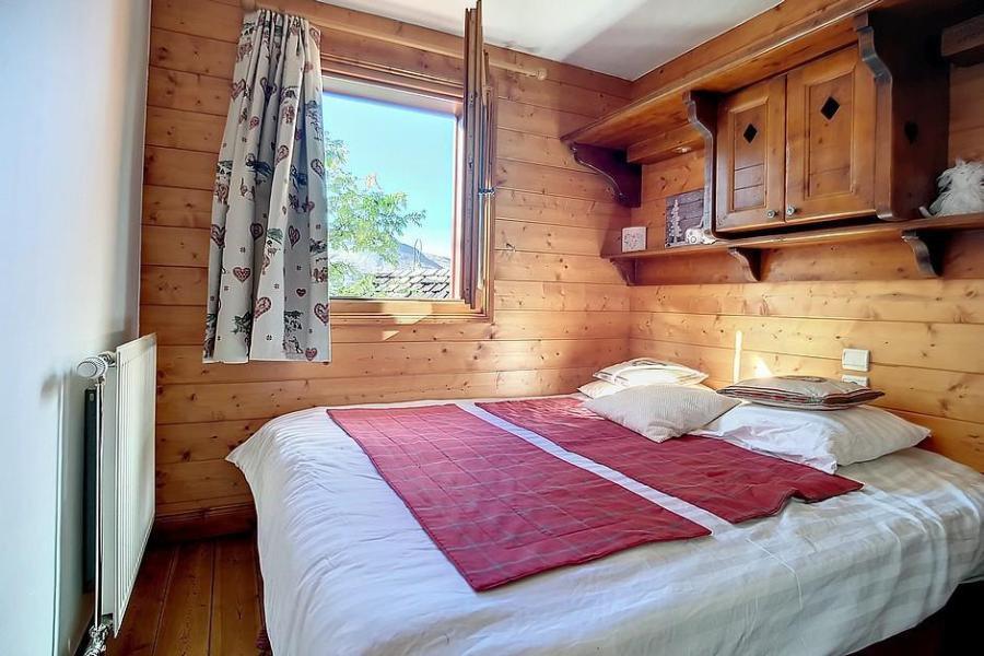 Rent in ski resort 3 room apartment 6 people (006) - La Résidence les Alpages de Reberty - Les Menuires - Bedroom