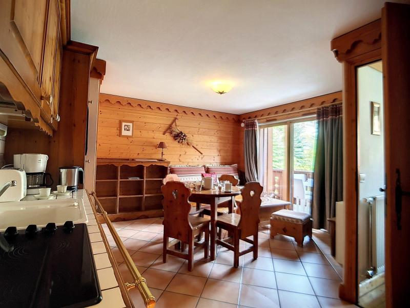 Аренда на лыжном курорте Апартаменты 3 комнат 6 чел. (021) - La Résidence les Alpages de Reberty - Les Menuires - Салон