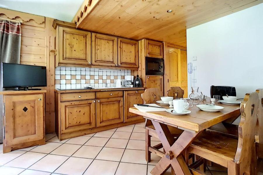 Rent in ski resort 3 room apartment cabin 6 people (14) - La Résidence les Alpages de Reberty - Les Menuires - Apartment