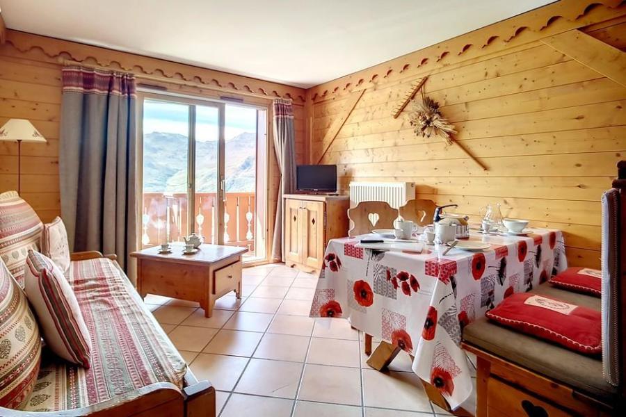 Ski verhuur Appartement 3 kamers 6 personen (11) - La Résidence les Alpages de Reberty - Les Menuires - Woonkamer