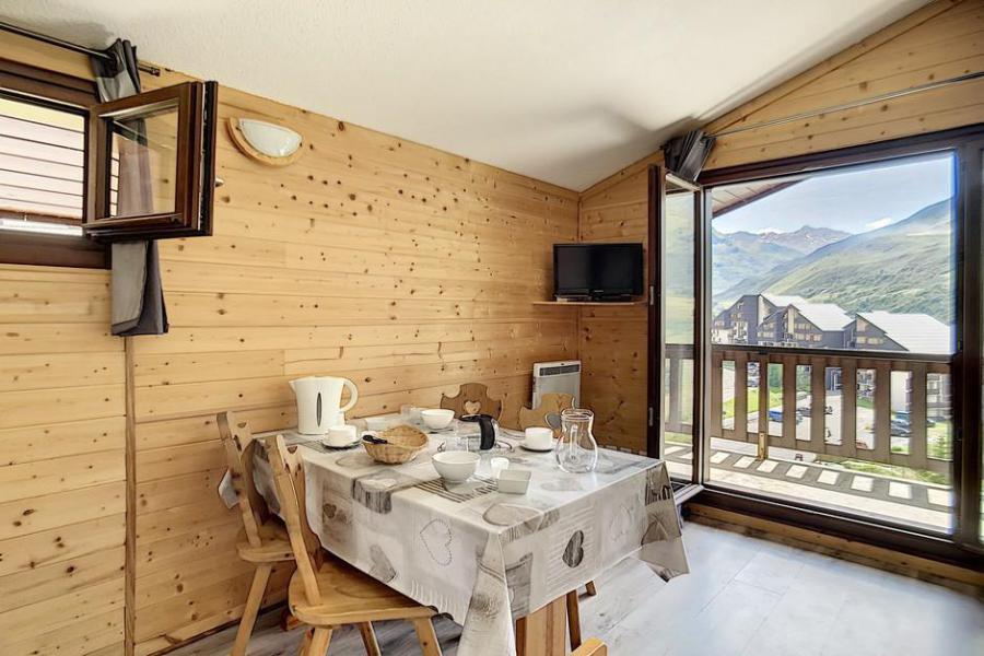 Rent in ski resort 2 room apartment 4 people (746) - La Résidence les Balcons d'Olympie - Les Menuires - Living room