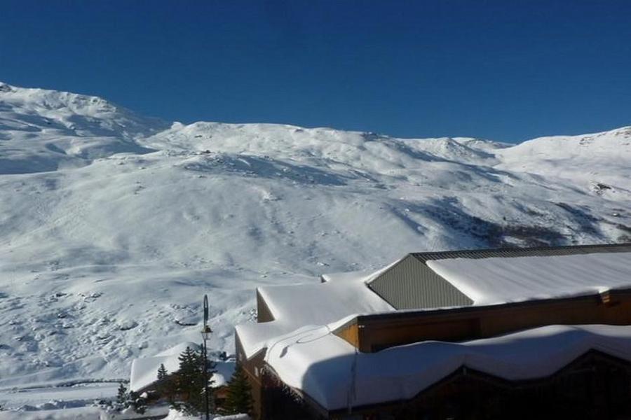 Vacanze in montagna Studio per 3 persone (028) - La Résidence les Carlines - Les Menuires - Esteriore inverno