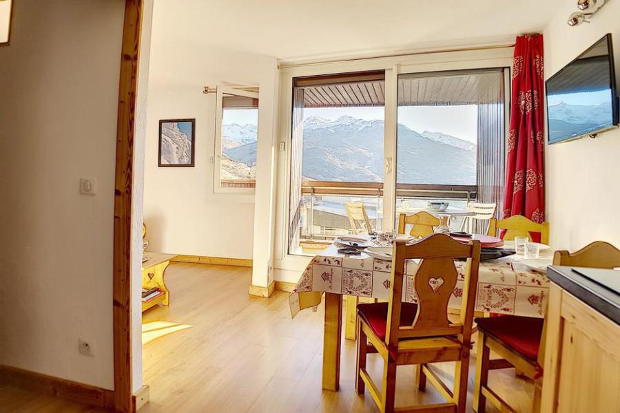 Rent in ski resort 2 room apartment 5 people (653) - La Résidence les Coryles - Les Menuires