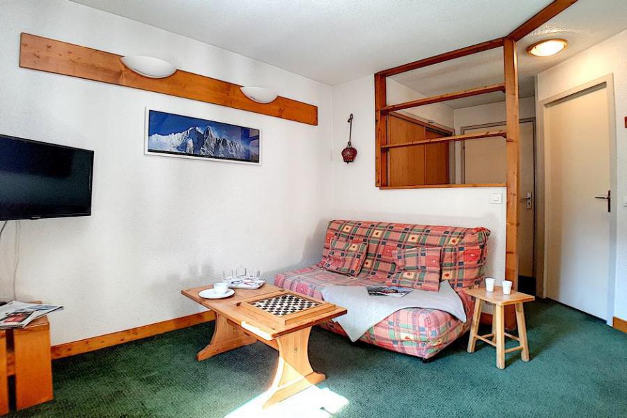 Rent in ski resort 2 room apartment 6 people (518) - La Résidence les Gentianes - Les Menuires - Living room
