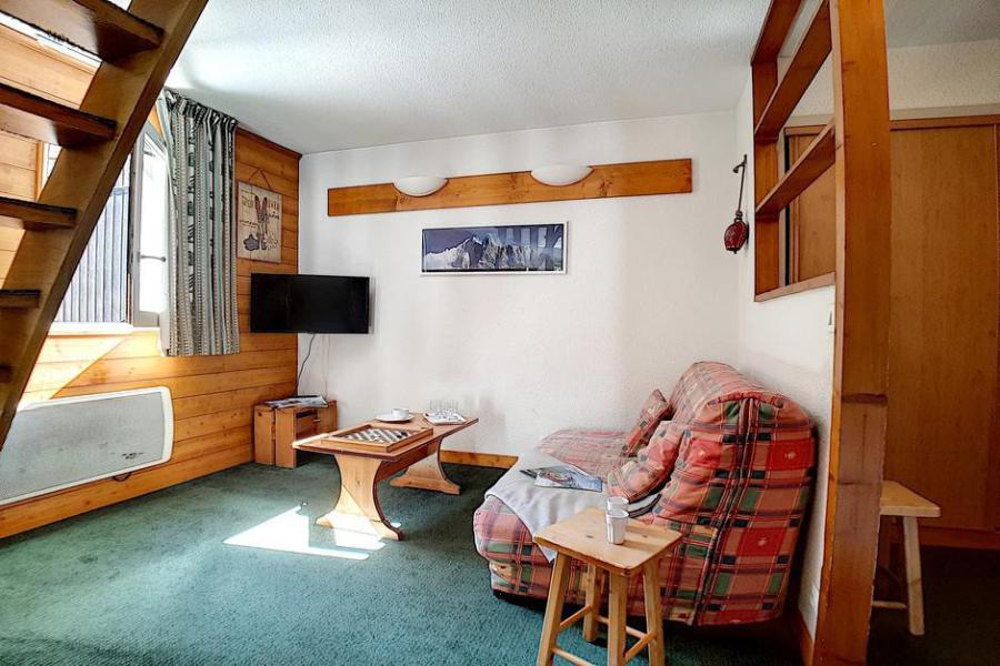 Rent in ski resort 2 room apartment 6 people (518) - La Résidence les Gentianes - Les Menuires - Living room