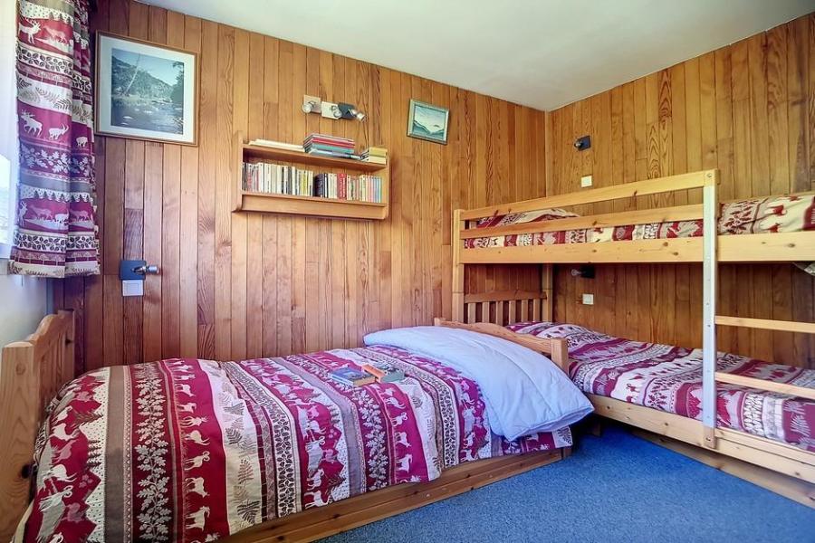 Аренда на лыжном курорте Апартаменты дуплекс 2 комнат 5 чел. (E18) - La Résidence les Lauzes - Les Menuires - Комната