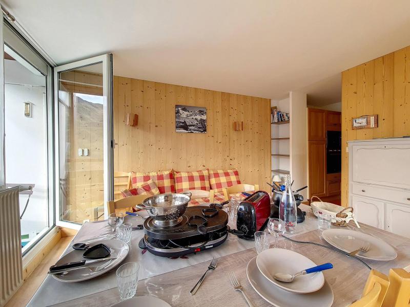 Skiverleih 2-Zimmer-Appartment für 6 Personen (D27) - La Résidence les Lauzes - Les Menuires - Essbereich