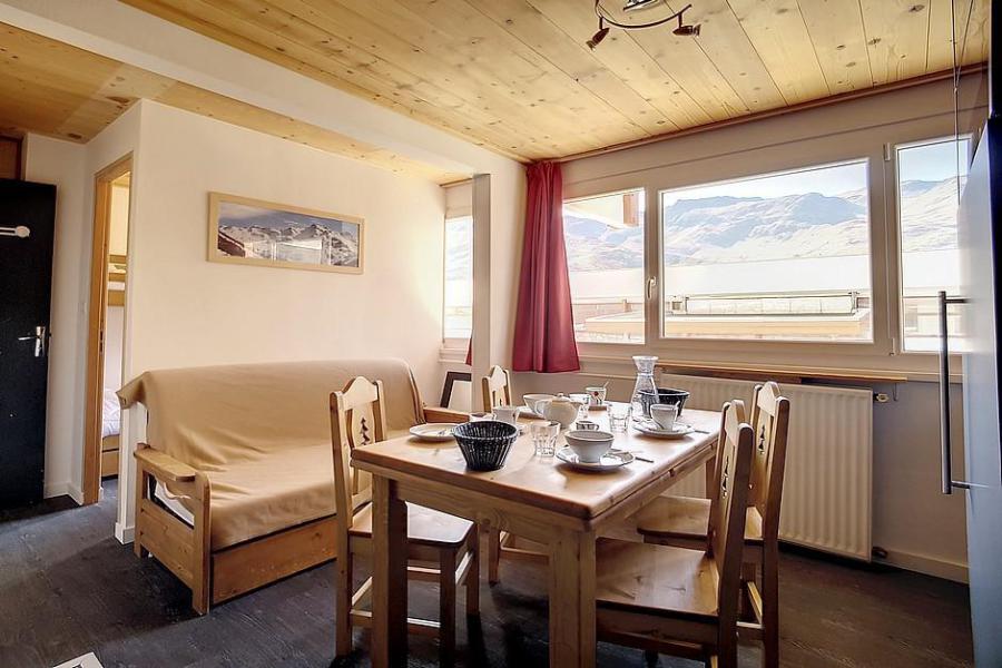 Rent in ski resort 3 room apartment 6 people (B1) - La Résidence les Lauzes - Les Menuires - Living room
