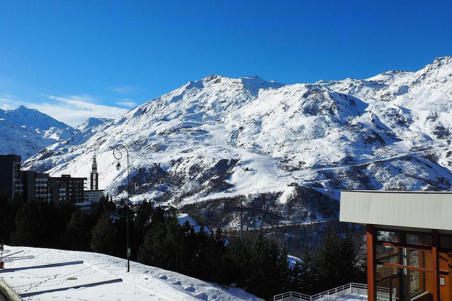 Аренда на лыжном курорте Апартаменты дуплекс 2 комнат 5 чел. (C14) - La Résidence les Lauzes - Les Menuires - зимой под открытым небом