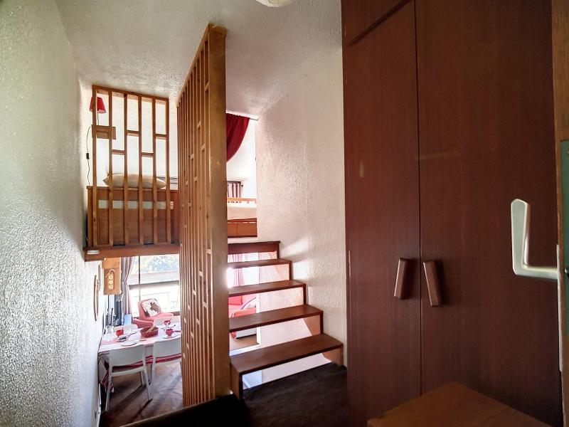 Rent in ski resort 2 room duplex apartment 4 people (720) - La Résidence Nant Benoit - Les Menuires - Apartment