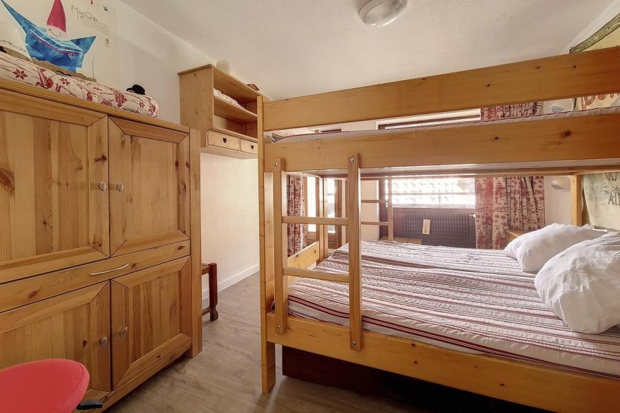 Rent in ski resort 3 room apartment 6 people (65) - La Résidence Oisans - Les Menuires