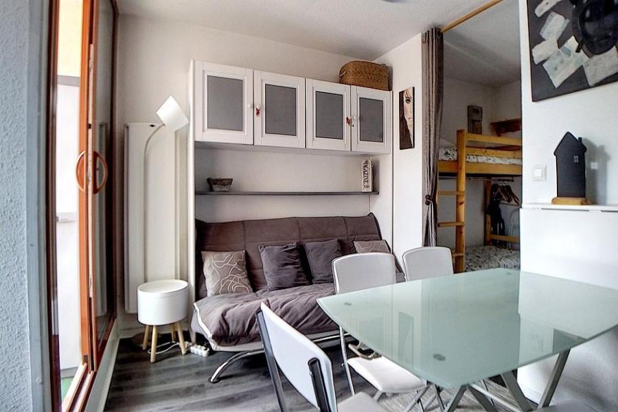Аренда на лыжном курорте Апартаменты 2 комнат 4 чел. (2408) - La Résidence Ski Soleil - Les Menuires