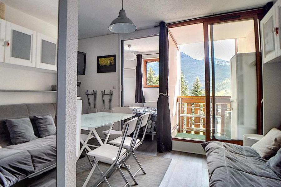 Ski verhuur Appartement 2 kamers bergnis 4 personen (2408) - La Résidence Ski Soleil - Les Menuires - Woonkamer