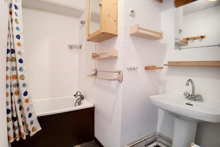 Location au ski Appartement 2 pièces 4 personnes (1211) - La Résidence Ski Soleil - Les Menuires - Salle de bain