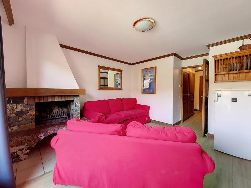 Skiverleih 4-Zimmer-Appartment für 6 Personen (6) - Le Hameau de la Sapinière - Chalet Cembro - Les Menuires - Wohnzimmer