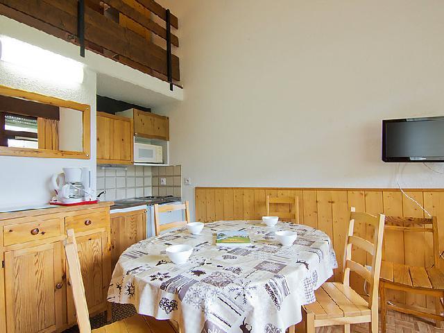 Rent in ski resort 2 room apartment 4 people (32) - Les Asters - Les Menuires - Apartment