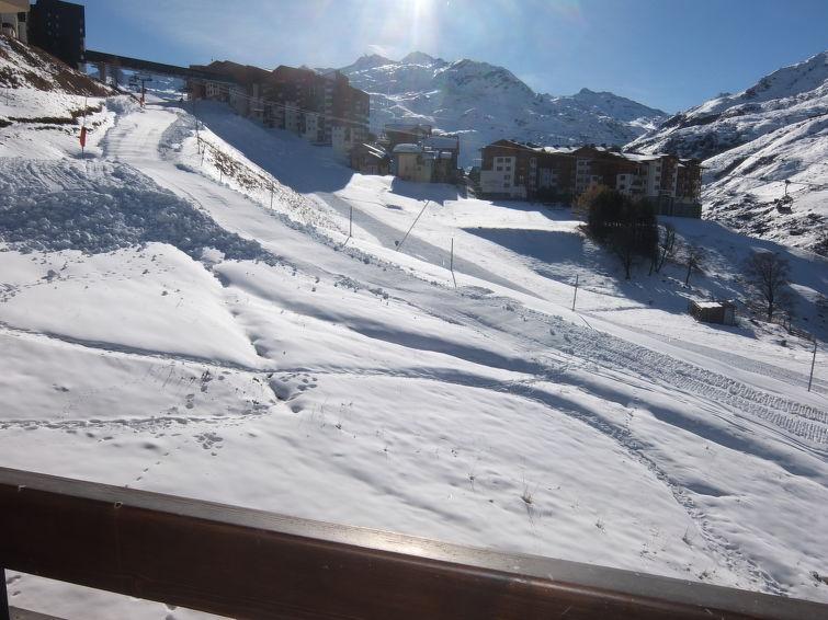 Rent in ski resort 2 room apartment 6 people (1) - Les Asters - Les Menuires - Balcony