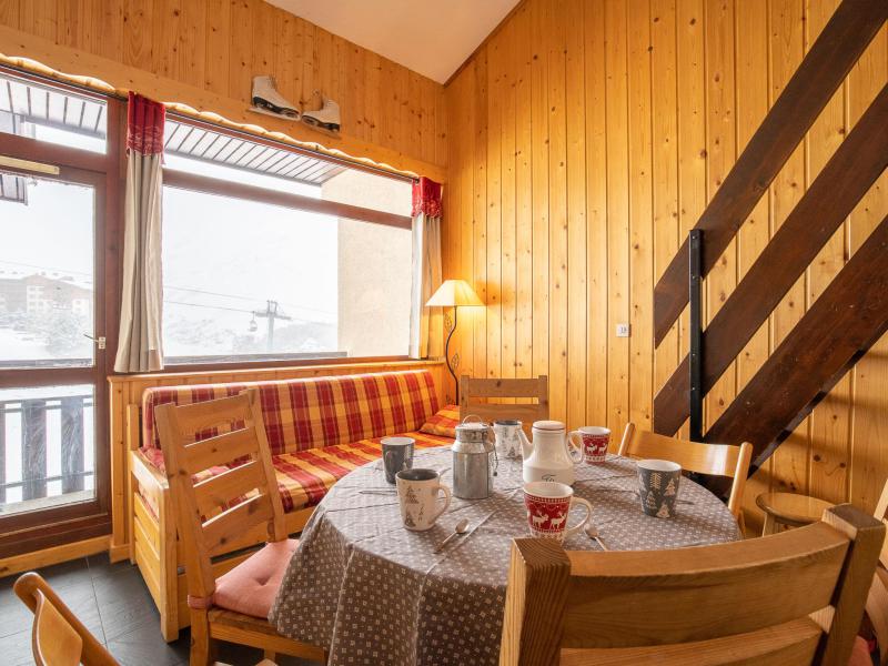 Rent in ski resort 2 room apartment 6 people (1) - Les Asters - Les Menuires - Living room