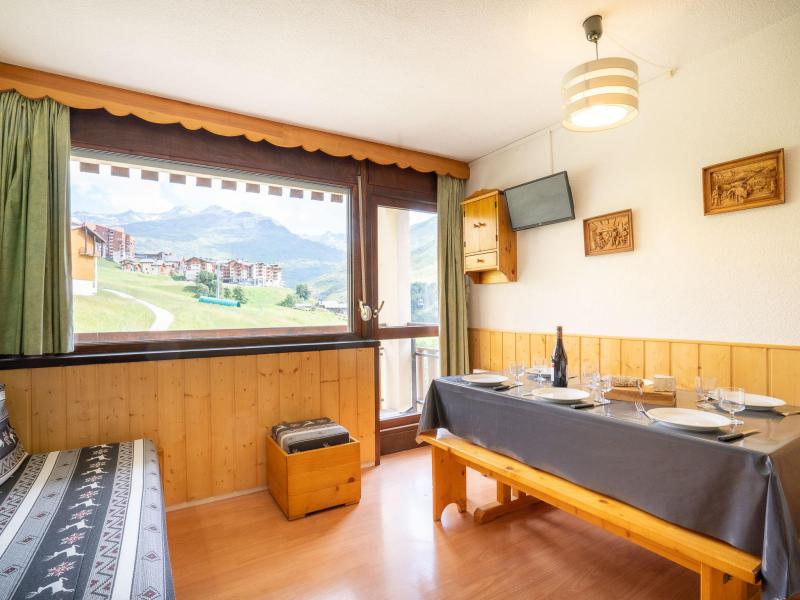 Ski verhuur Appartement 2 kamers 6 personen (27) - Les Asters - Les Menuires - Woonkamer