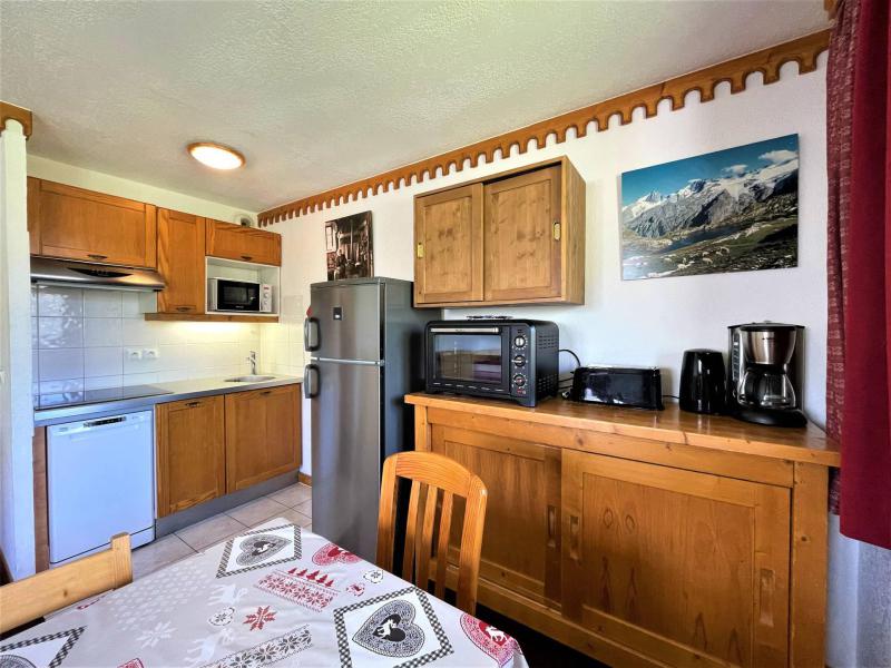 Rent in ski resort 3 room apartment 6-8 people (301) - Les Côtes d'Or Chalet Bossons - Les Menuires - Kitchen