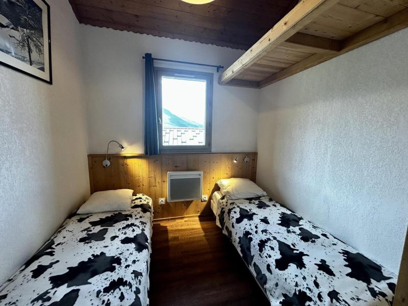 Skiverleih 5-Zimmer-Appartment für 8 Personen (401) - Les Côtes d'Or Chalet Bossons - Les Menuires - Schlafzimmer